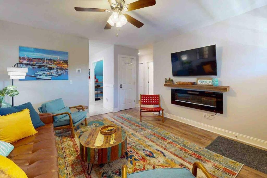 The Blue Door Bungalow Wilmington Bagian luar foto