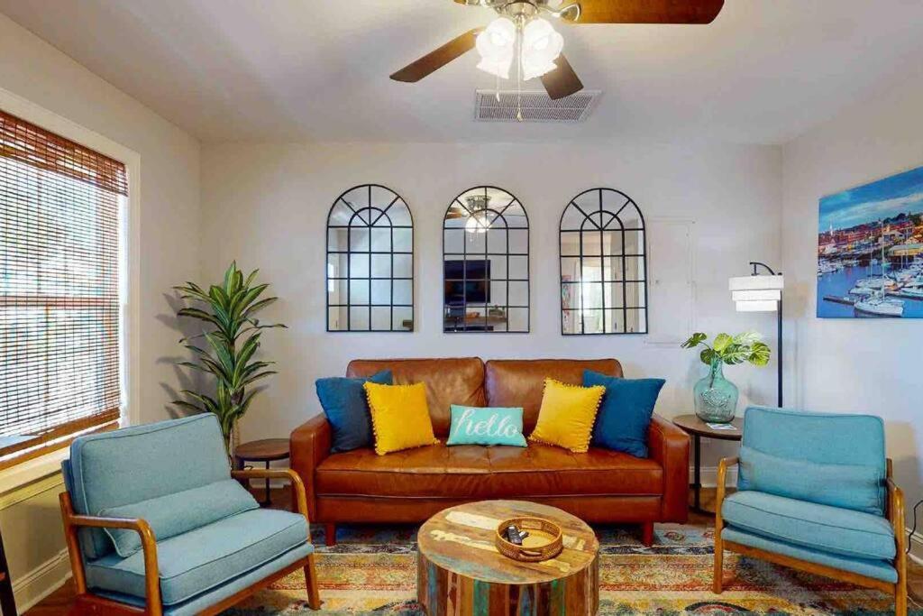 The Blue Door Bungalow Wilmington Bagian luar foto