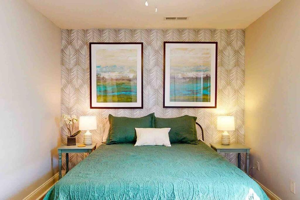 The Blue Door Bungalow Wilmington Bagian luar foto